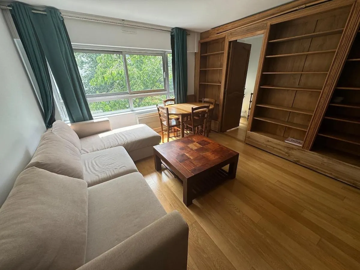 Beautiful 3 Rooms In A Serviced Apartment Paris Frankrig